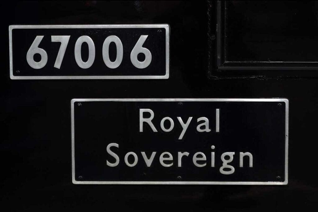 Duke and Duchess set off on royal train tour to thank key workers