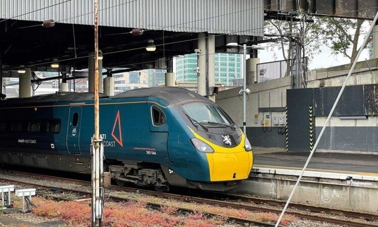 LIVE: London to Glasgow Central record-breaking attempt fails