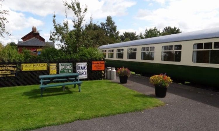 Holiday by the railway with Railway Station Cottages
