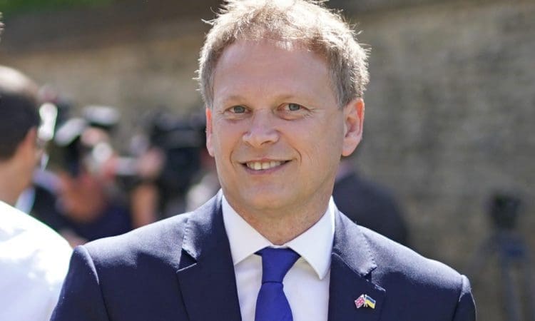 Grant Shapps slams rail unions as he unveils £1bn east coast digital investment