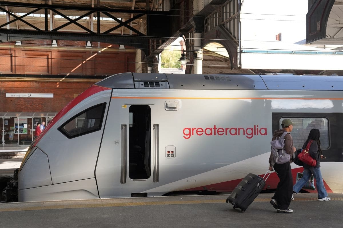 2 in 5 train journeys in public ownership as Greater Anglia natio …