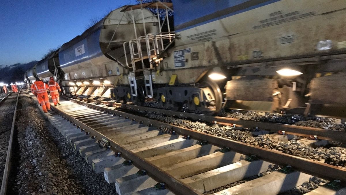 £2m Lincolnshire track upgrade to cause weekend rail disruption