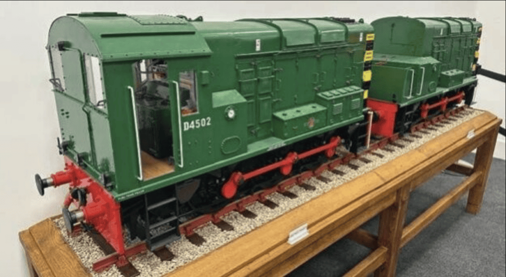 Completely independent from the current Hornby presence on site, the collection is also home to a treasure trove of models and O gauge, OO and HO layouts which are historic in their own right. One ‘double helix’ 3-rail OO gauge layout is based on a 1950s display in Selfridge’s department store window which allegedly brought traffic to a halt in London’s Oxford Street. Finely engineered scale locomotives complement one made by apprentices at Ashford works. This 7¼-inch model of Class 13 D4502 made by Paul Durrant is a typical example of the craftsmanship on display.