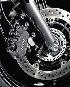 Honda-CBF1000-brakes
