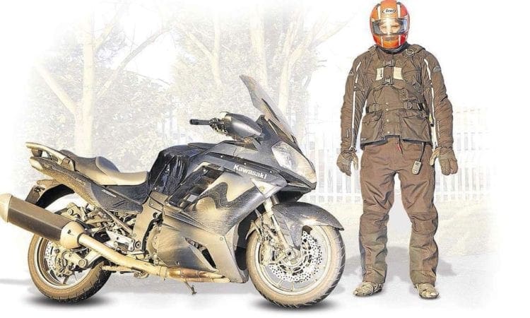 How to stay warm on your motorcycle this winter