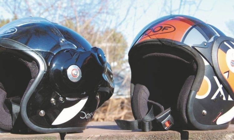 Roof Desmo and Roof Boxer V8 Helmet review