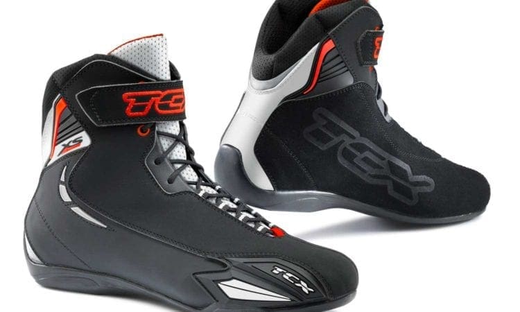 New summer motorcycle boots from TCX
