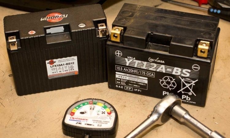 The lithium motorcycle battery | Technology explained