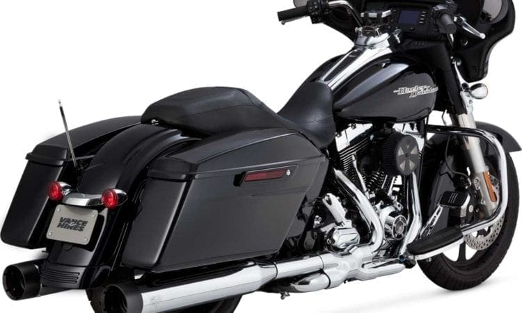 Vance & Hines oversized 450 slip-ons for Harley Davidson