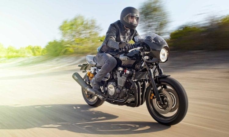 Yamaha XJR1300 Racer | 2015 new motorcycles