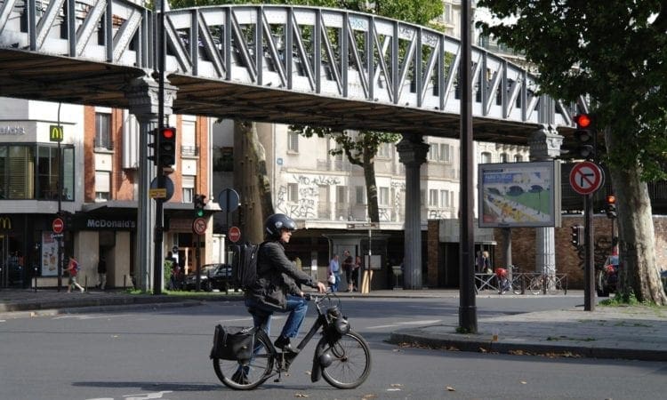 MAG: Blanket ban on pre-1999 bikes in Paris ‘makes no logical sense’