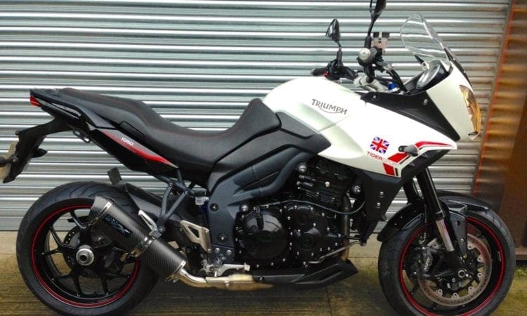 New exhaust for Triumph Tiger 1050 perfect with luggage
