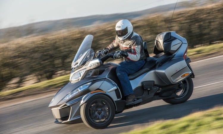 Can-Am Spyder RT-S review