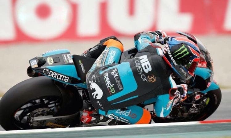 Sam Lowes crashes twice in Furygan/Dainese combination suit