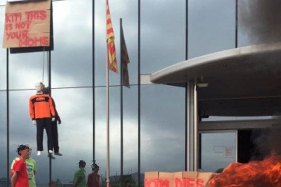 VIDEO Gas Gas employees hang KTM-shirted mannequin in protest
