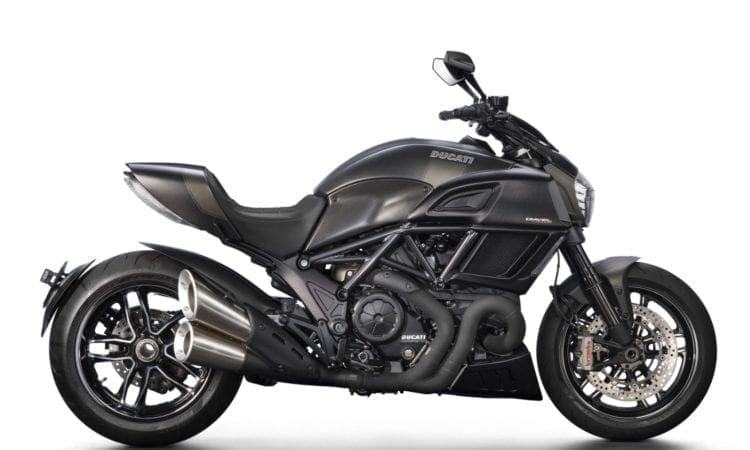 Ducati reveals 2016 Diavel Carbon
