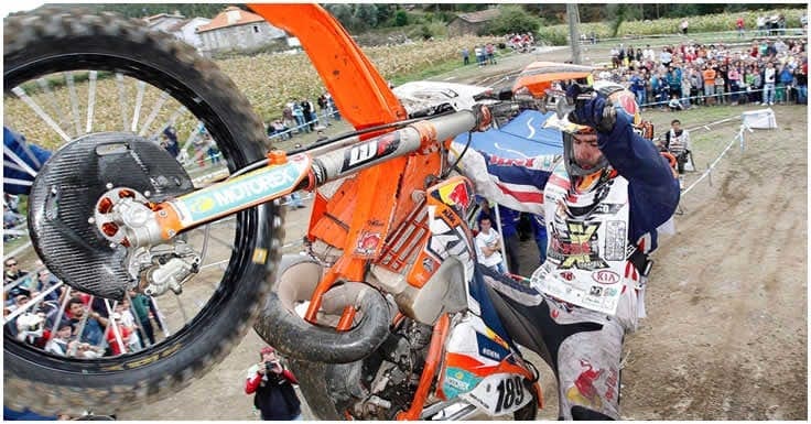VIDEO More great enduro Xtreme XL de Lagares action! WATCH THIS!
