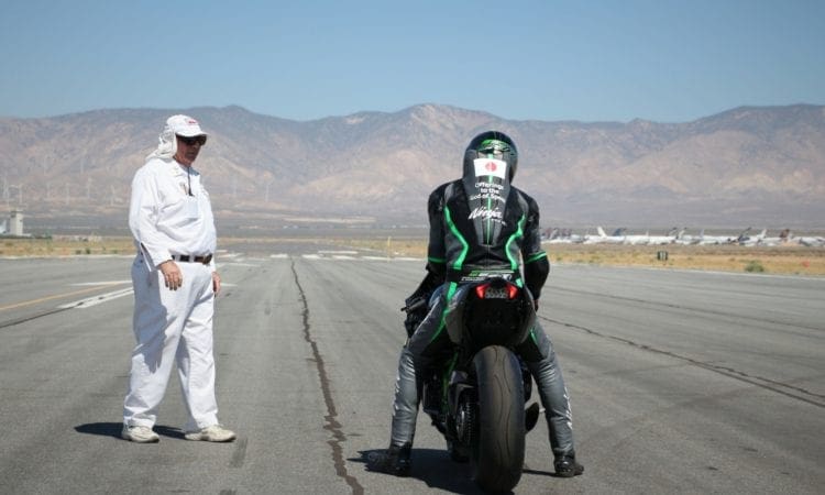 VIDEO: Stock H2R goes soooo fast over time trial tarmac mile