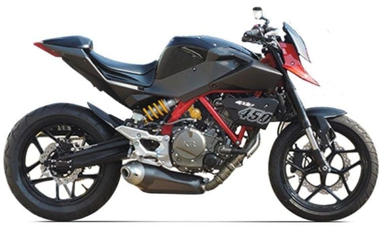 Hyosung 450 appears. Funky. 50bhp, lots of torque, single-cylinder and cheap (hopefully)