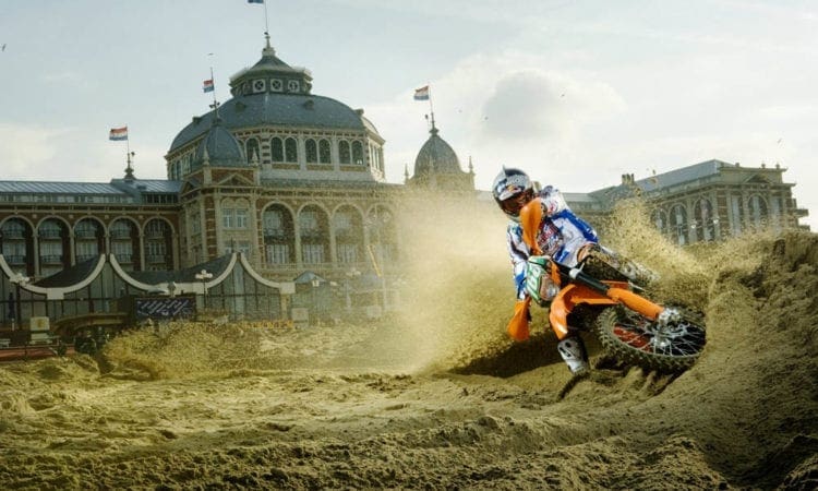 VIDEO: Awesome 360 footage from inside the Red Bull Knock Out Beach Race