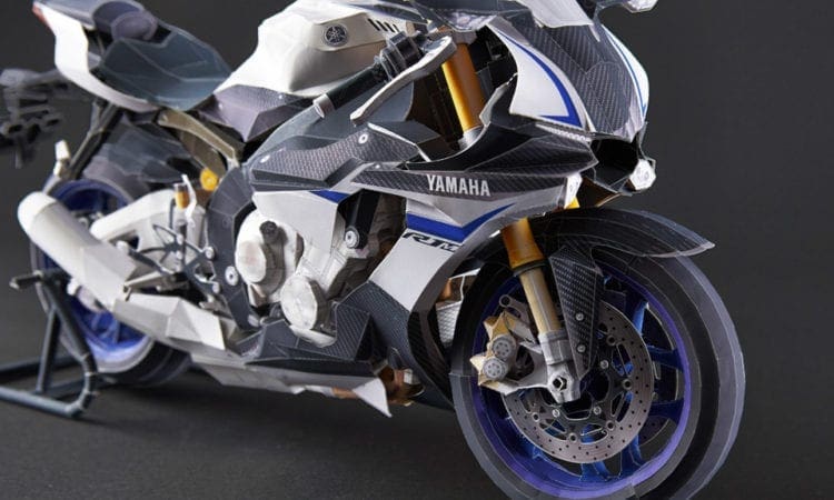 Fancy FREE plans to make this awesome paper Yamaha R1-M with? Yeah, FREE. And HERE. Original R1 PLUS workshop plans, too!