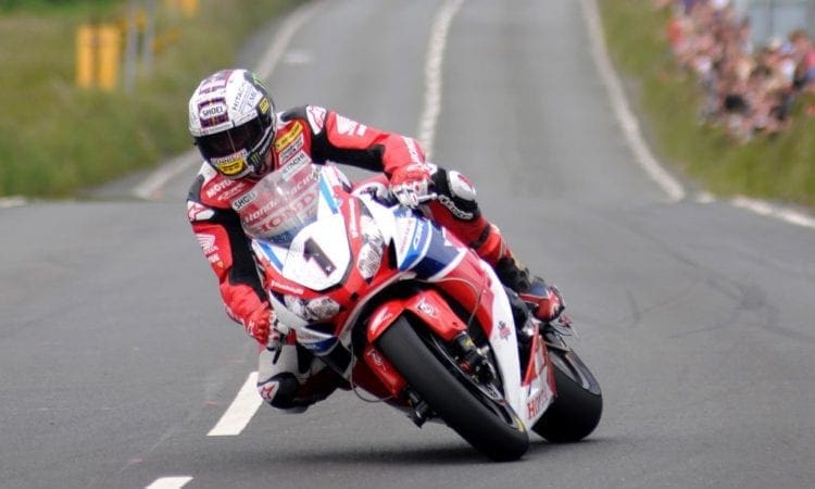 TT 2106: Onboard video of some of McGuinness’ 130mph practice lap from last night