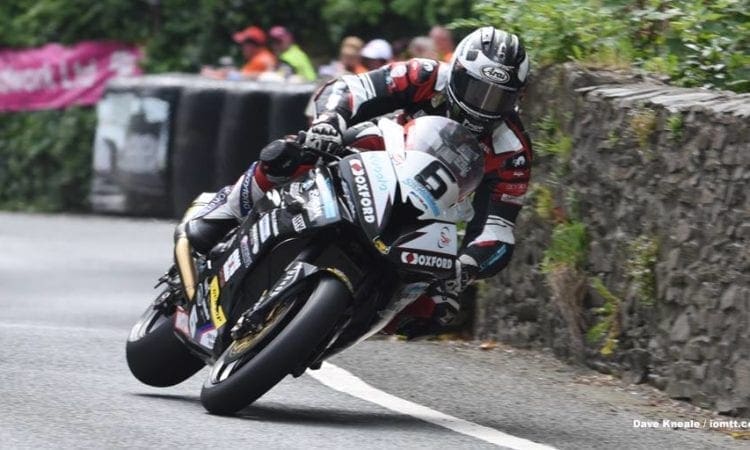 TT2016: Michael Dunlop smashes the TT lap record and wins the Superbike race