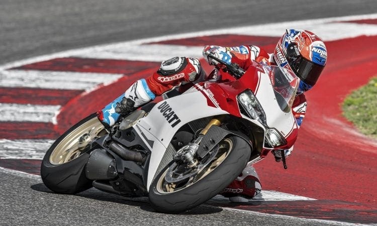 Video: Casey Stoner rides the new Ducati 1299 Panigale S Anniversario