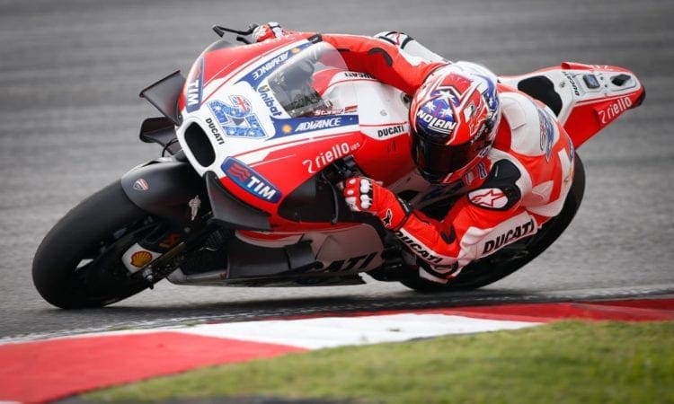 Austrian MotoGP: “Stoner is testing there because he wants to race there next month”