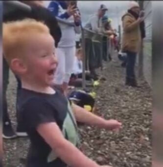 Video: The world’s most excited MotoGP fan! Awwwww…