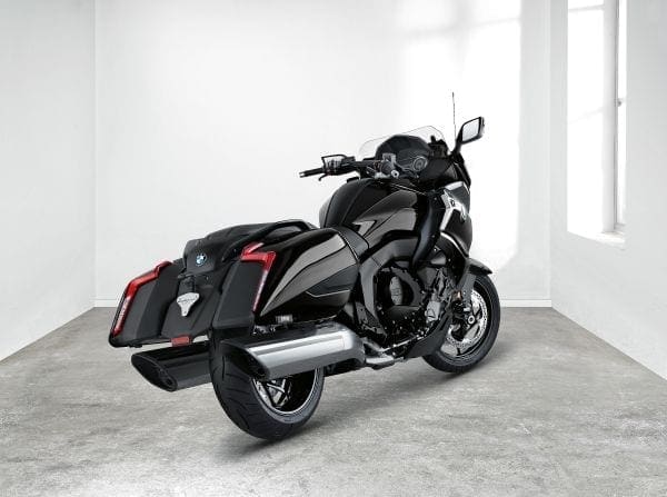 Here’s BMW’s K1600B – the 6 cylinder bagger based around the new GT tourer. In someone’s spare bedroom, apparently