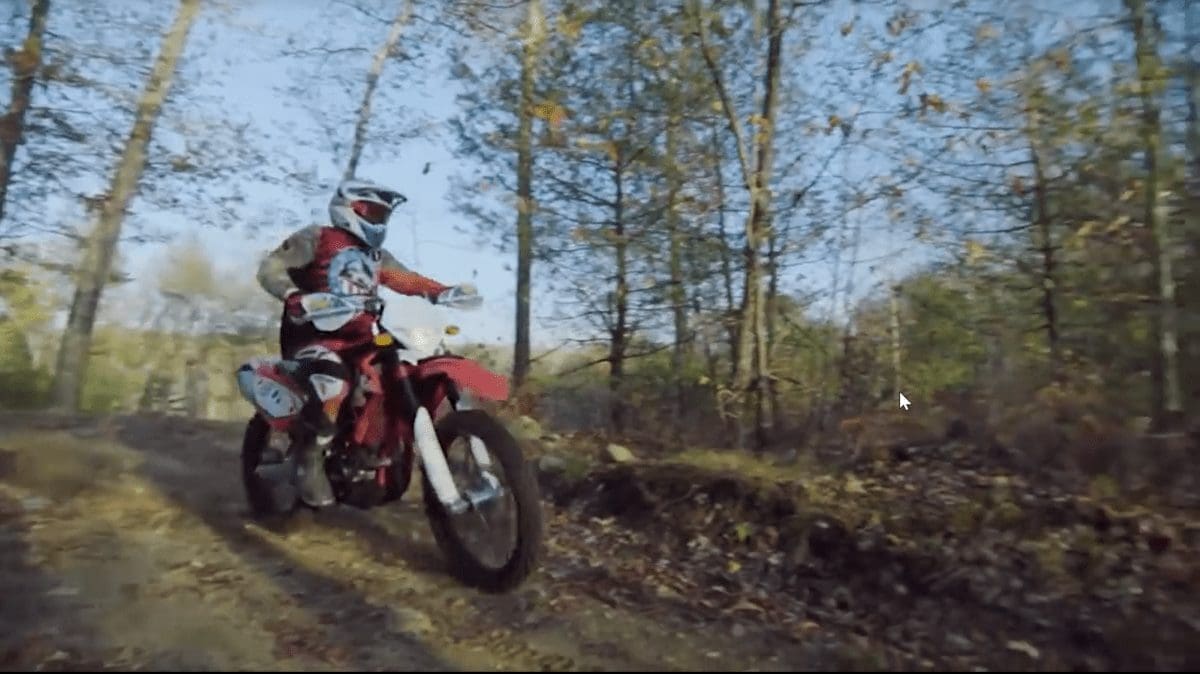 Amputee Iraq veteran overcomes all odds to get back to motocross