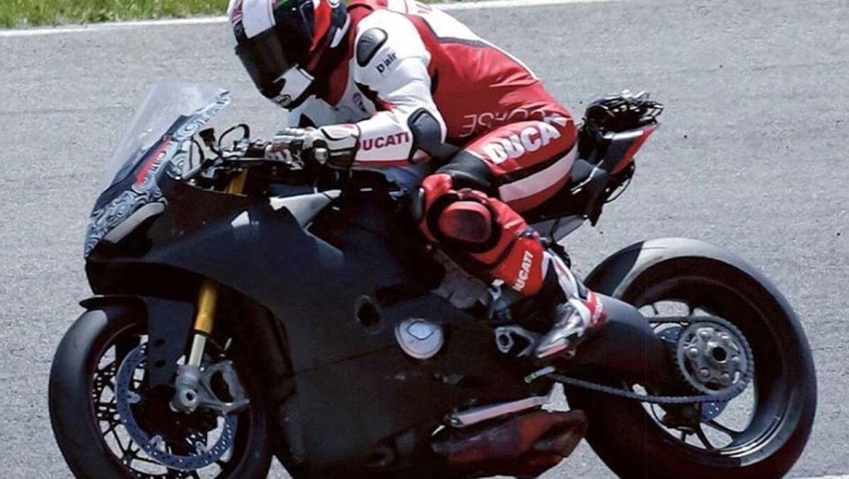 Spy shots: Ducati V4 Superbike caught in action (worth showing you again after we posted this LAST WEEK)