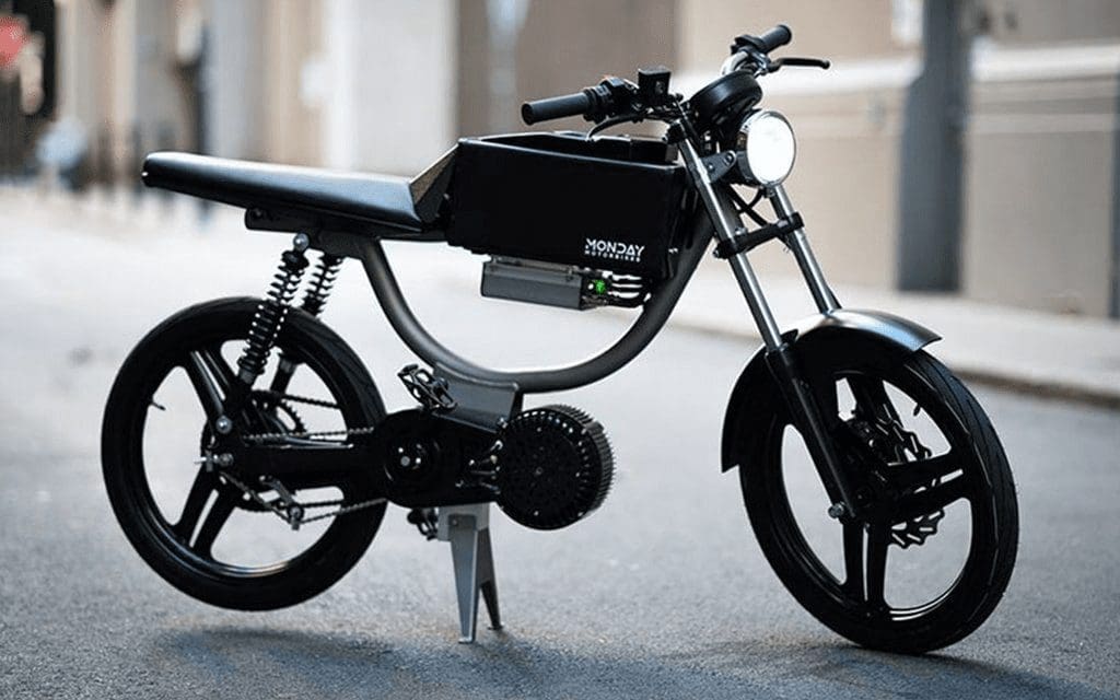 Video: Monday Motorbikes M1 electric autocycle