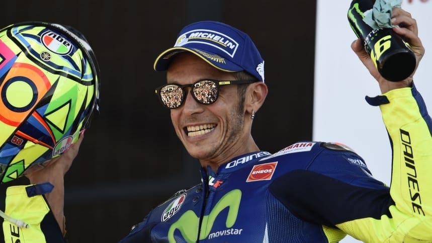 Valentino Rossi makes HUGE retirement statement: “I’ll probably race for the next two years then talk about running a Yamaha satellite team after that.”