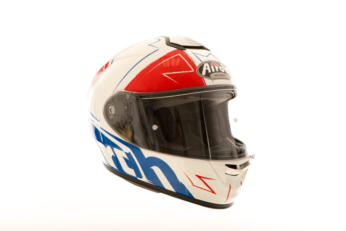 Review: Airoh ST 701 Helmet