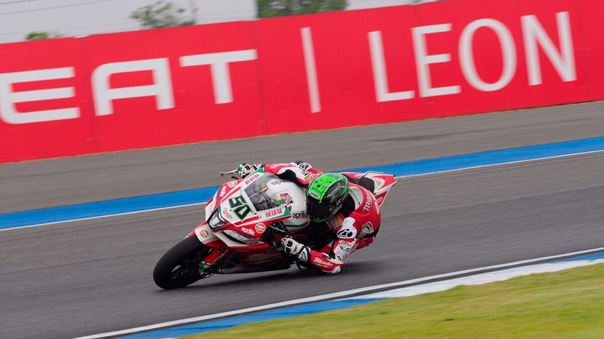 Laverty on top in Thailand WSB FP2