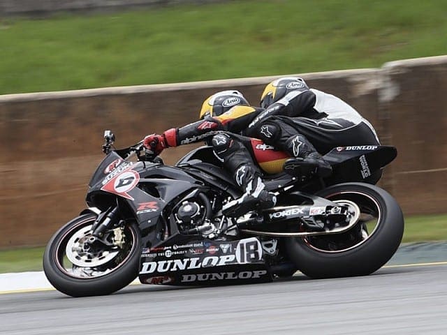 VIDEO: Dunlop M4 Suzuki two-seat superbike program