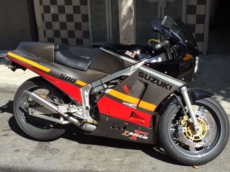 Gamma under the hammer: ’86 Suzuki RG500 Gamma (signed by Randy Mamola) up for auction