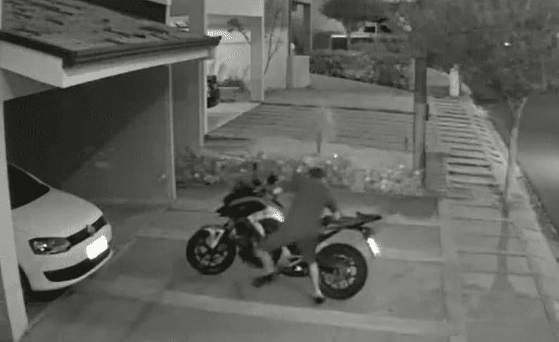 VIDEO: How to pick up a motorcycle. And then drop it. Three times.