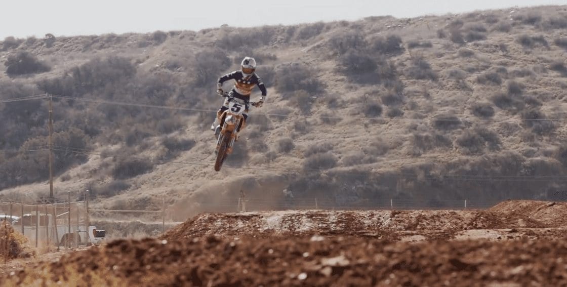 VIDEO: Two-stroke track day with Ryan Dungey. Sounds GLORIOUS.