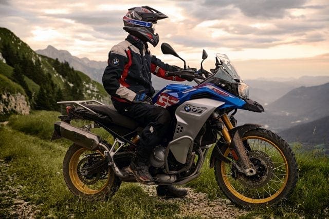 EICMA 2018: Here’s the OFFICIAL launch of the F850GS Adventure. Looks promising.