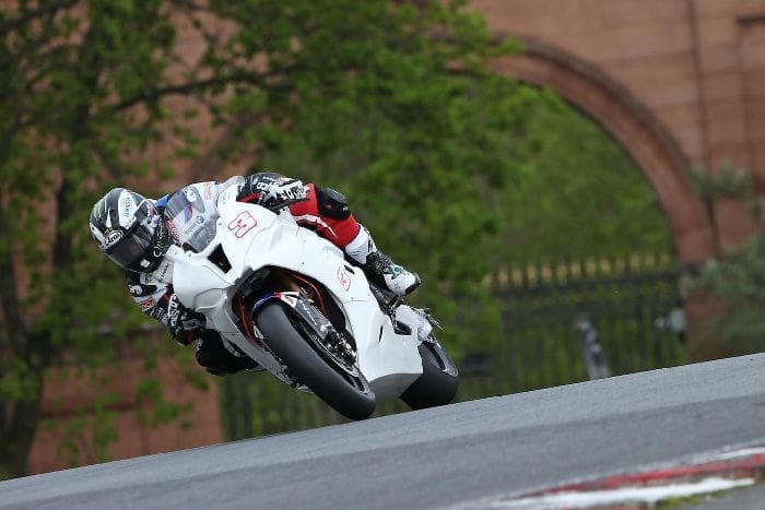 Michael Dunlop TESTS the new 2019 Tyco BMW at Oulton Park.