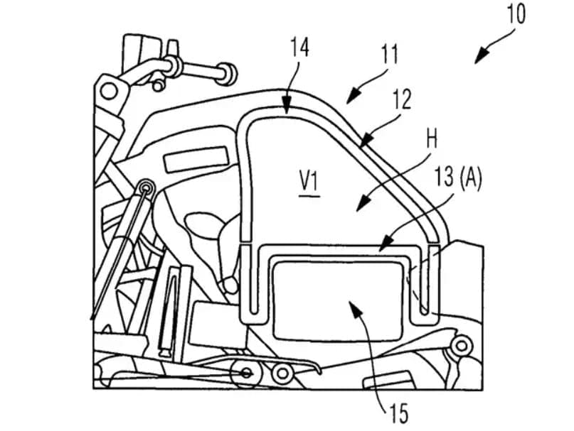 BMW files PATENT for a new flexible TANK. HYBRID motorcycle on the way?