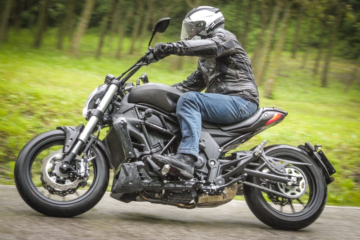 FIRST RIDE: Benelli 502C