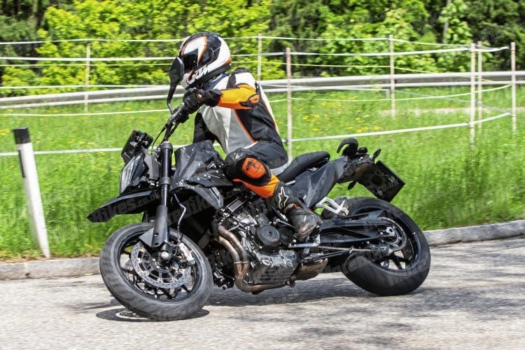 LOOK AGAIN: KTM’s 790 SMC caught out in road tests ahead of 2020 launch – it’s beefier! it’s quicker!