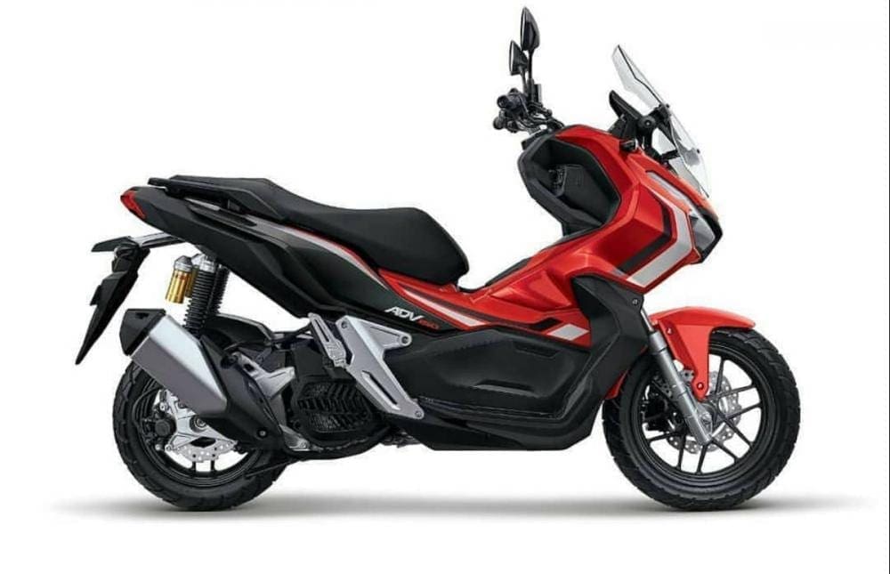 VIDEO: Honda unveils ADV 150 adventure scooter. The X-ADV’s little brother is coming…
