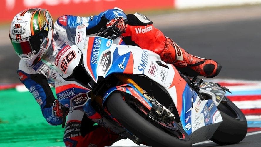 BSB: Hickman holds the edge from Buchan and Brookes at Thruxton