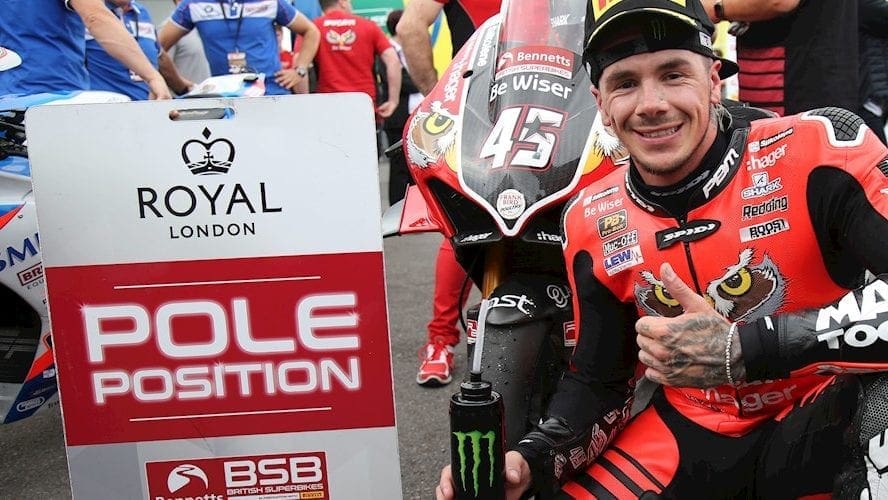 BSB: Top Gun: Redding claims Thruxton pole position by just 0.059s!