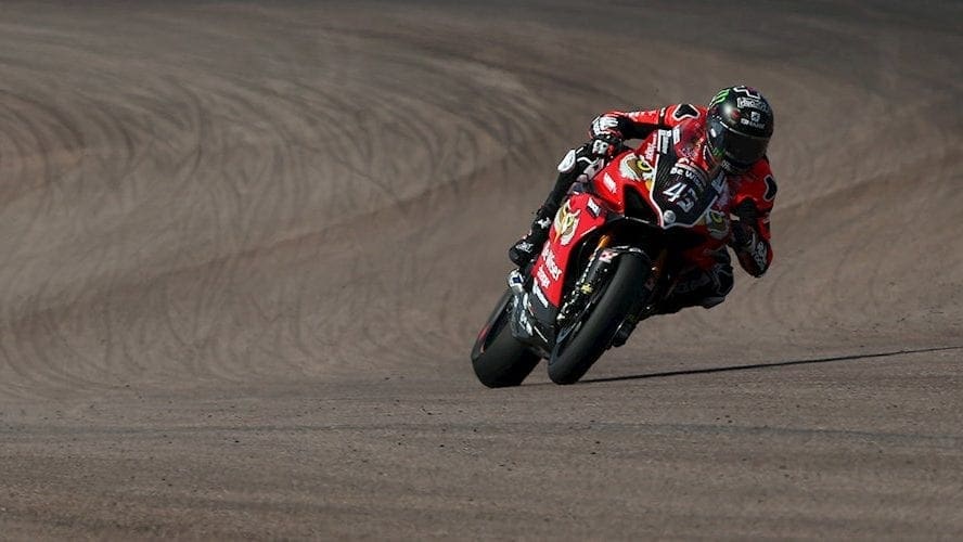 BSB: Redding heads the pack into Datatag Qualifying at Thruxton